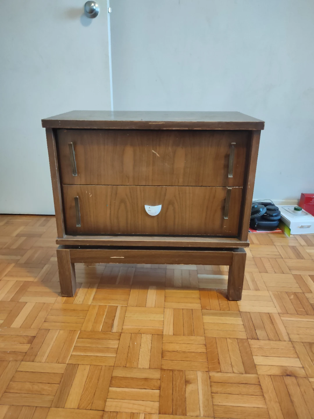 Wooden 2-Drawer Nightstand
