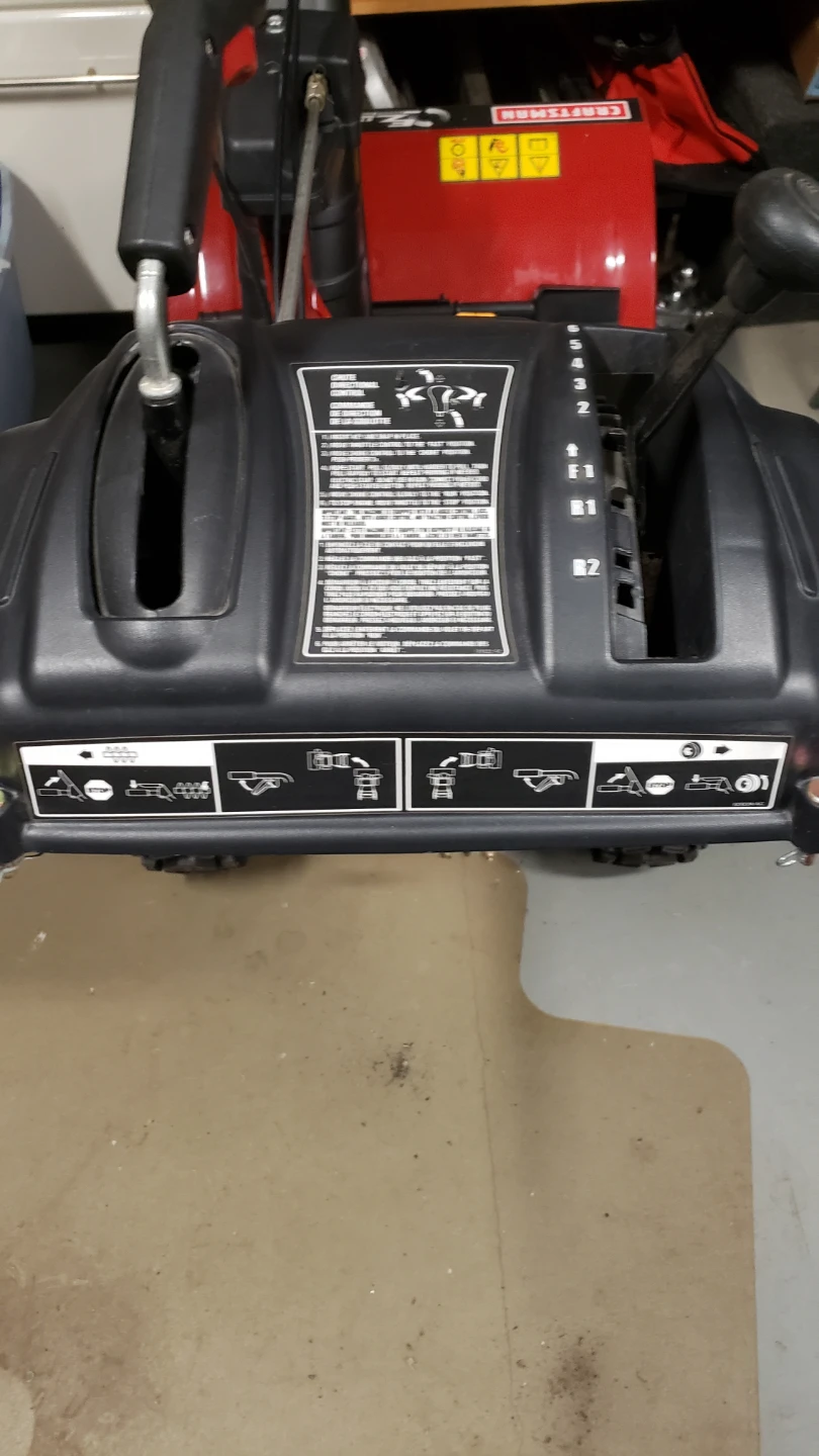 Craftsman 24" Three-Stage Snow Blower - photo 3