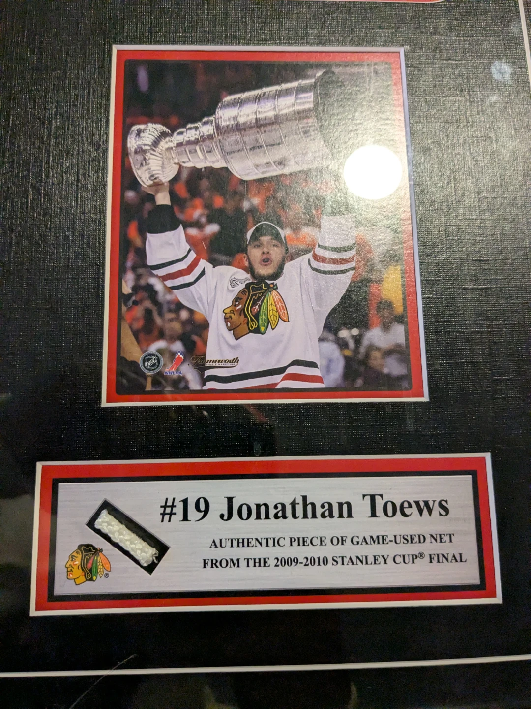 Framed Jonathan Toews Blackhawks Jersey - photo 3