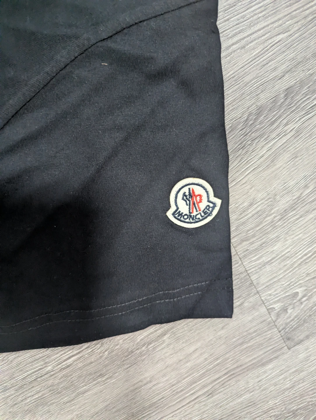 New Moncler Black T-Shirt Size S/M - photo 2