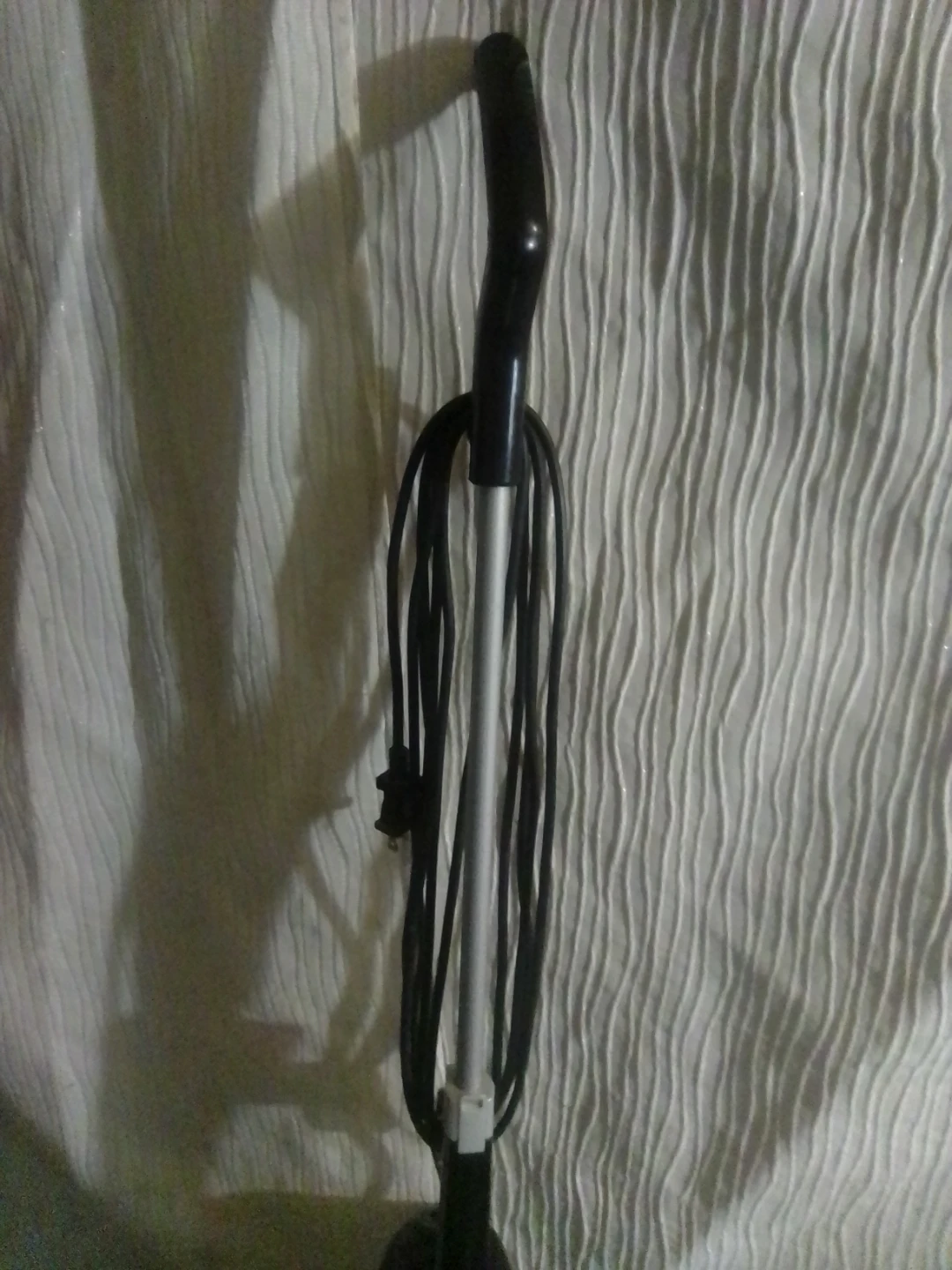 Bissell FeatherWeight Stick Lightweight Bagless Vacuum - photo 3
