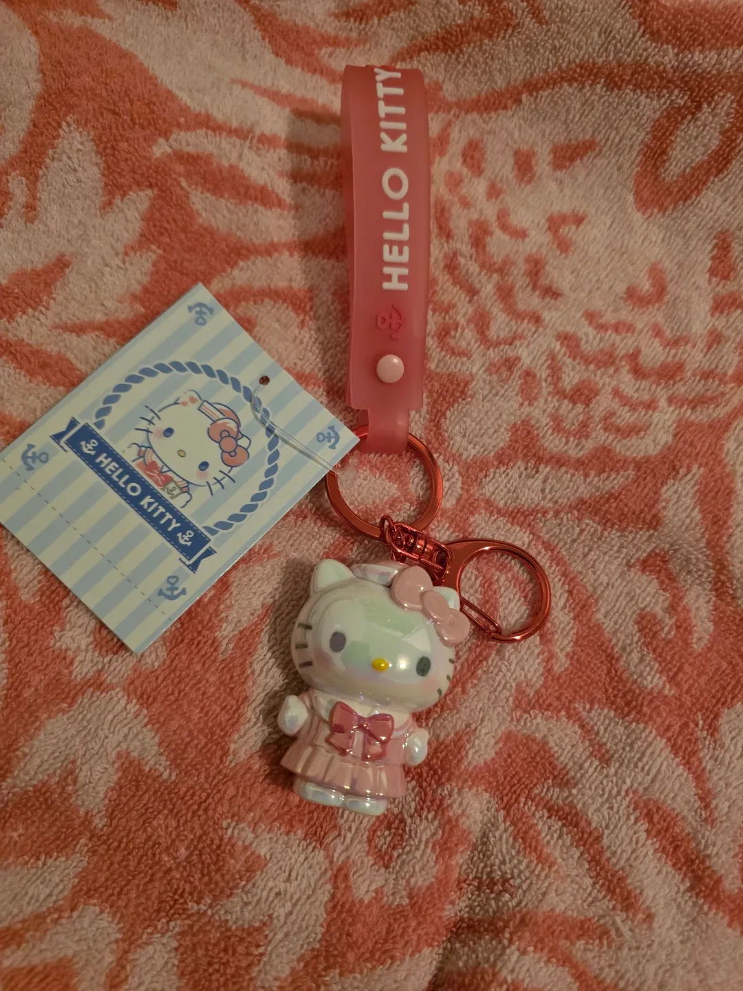 New Hello Kitty Figurine Keychain & Sanrio Gift Bag Japan