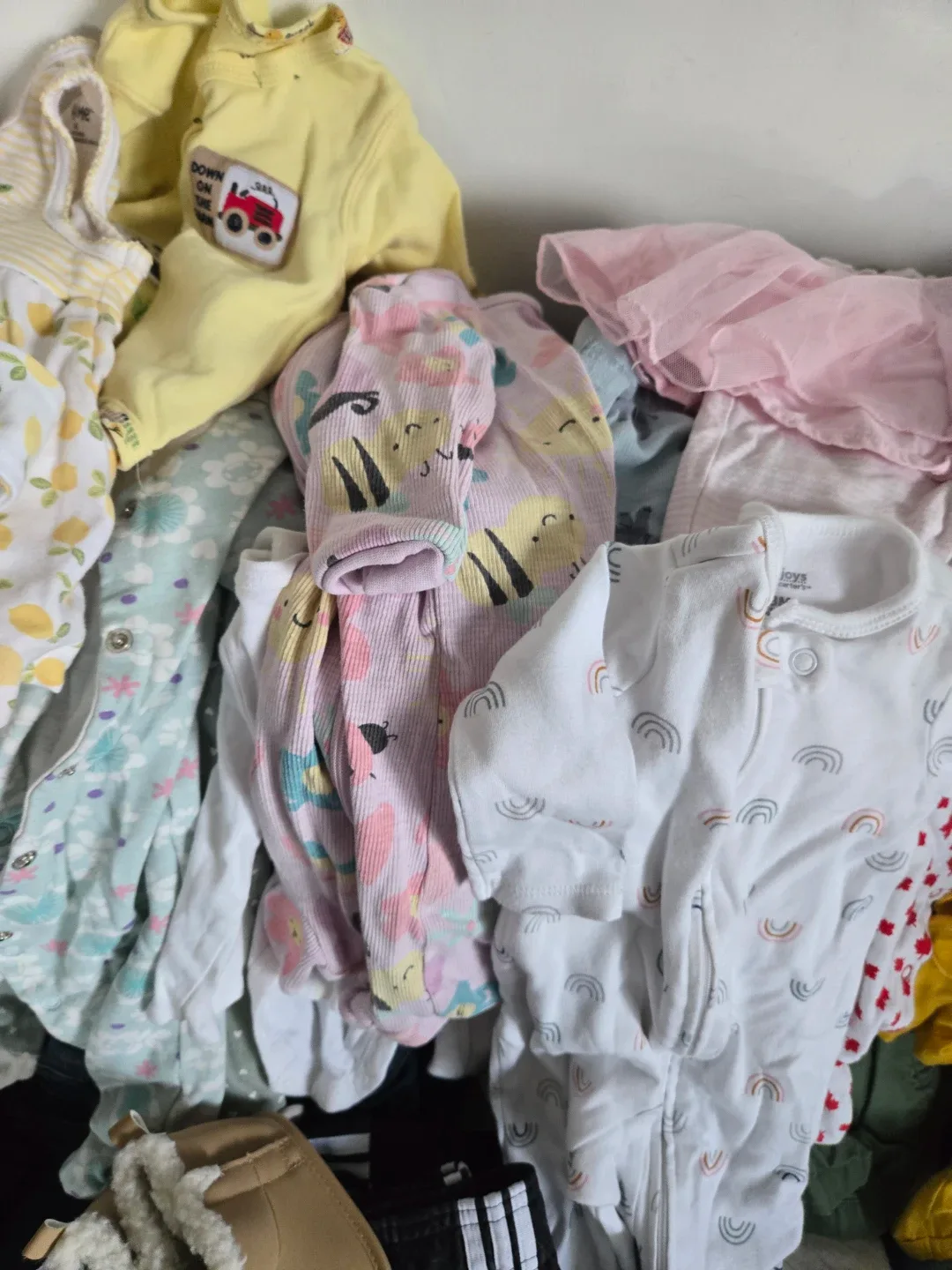Mixed Baby Clothing Lot image indicator(3)
