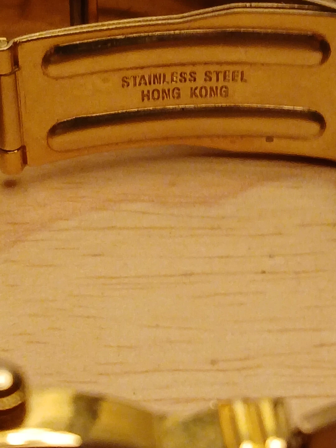 Excellent Quartz Gold Watch - photo 2