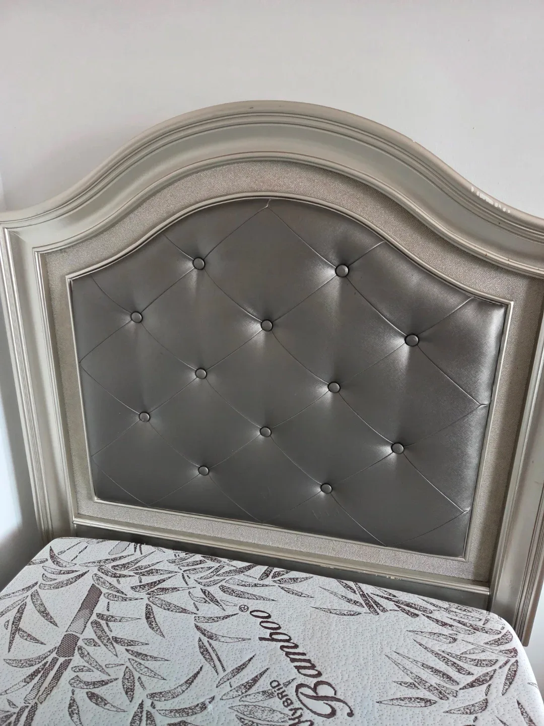 Upholstered Headboard with Bamboo Mattress
