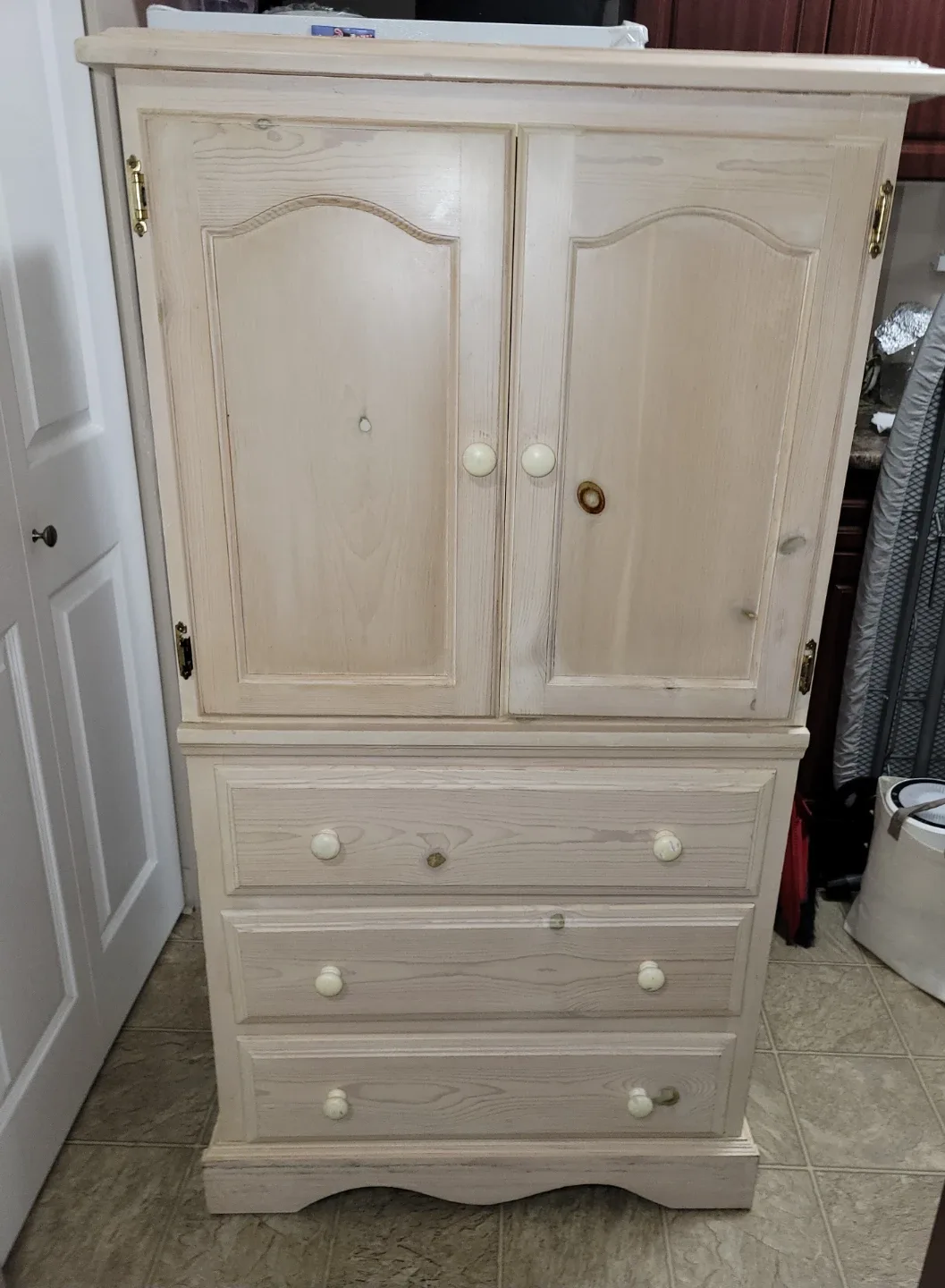 Wardrobe with Drawers