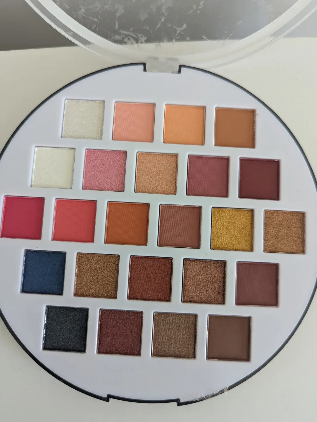 Romantic Bird Create Bold Eyeshadow Palette