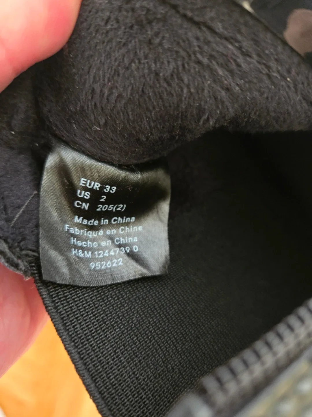 H&M Black Chelsea Boots US2 image indicator(6)