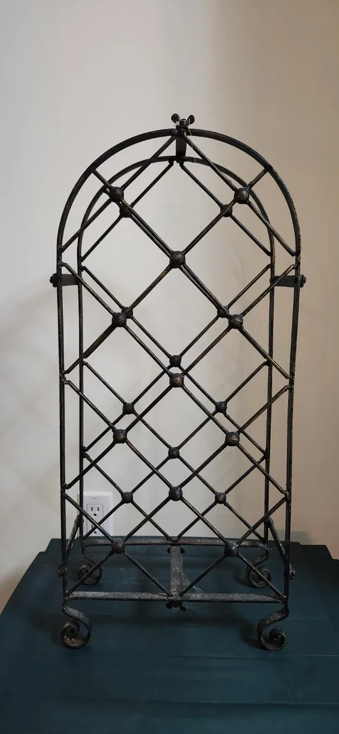 #Cleanout  - Metal Wine Rack