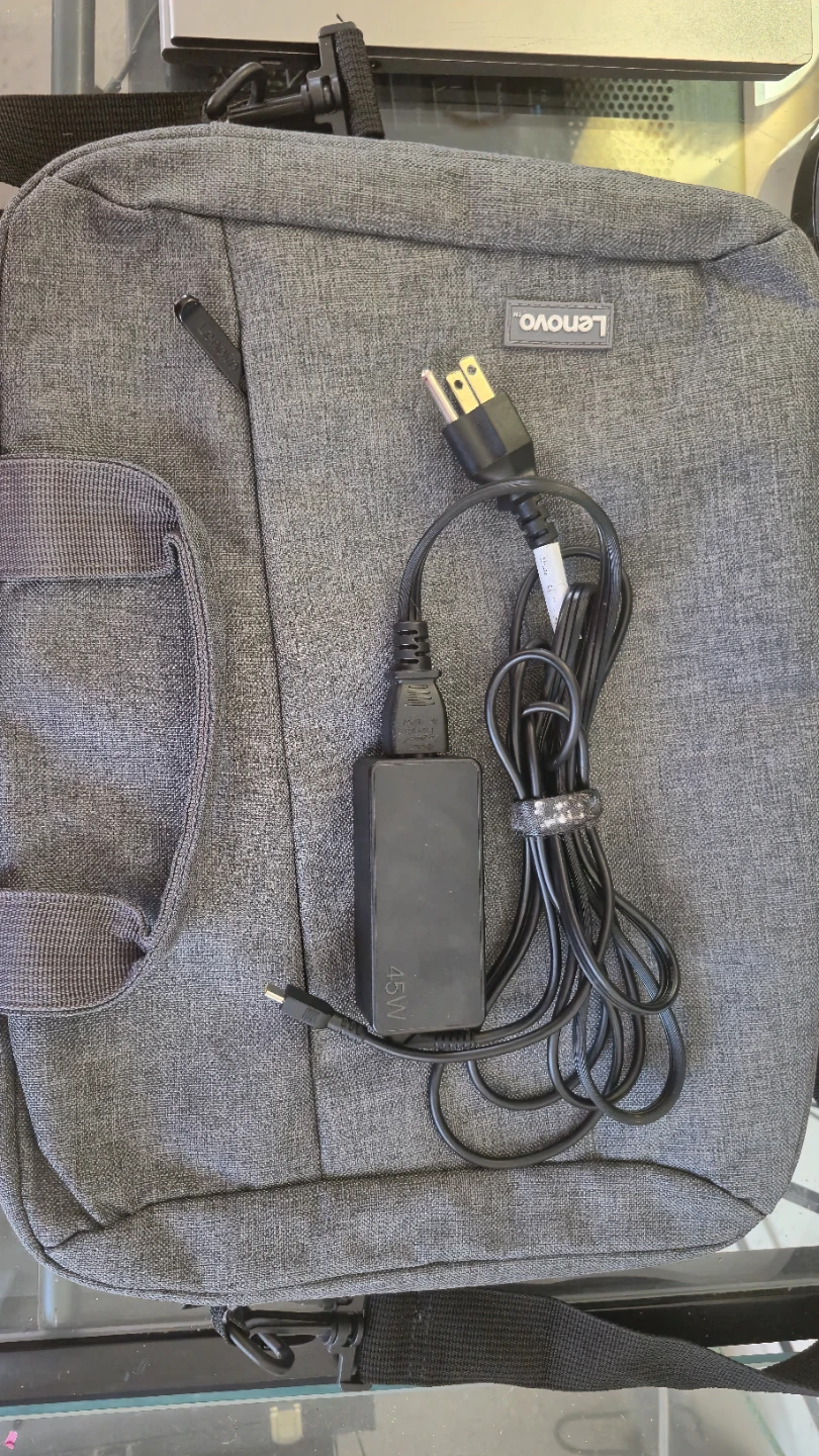 Lenovo Chromebook C340 with Touchscreen - photo 2