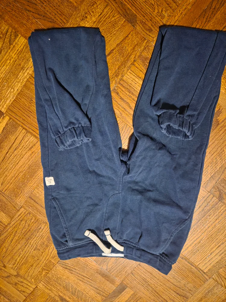 Boys Assorted Sweatpants Size 8