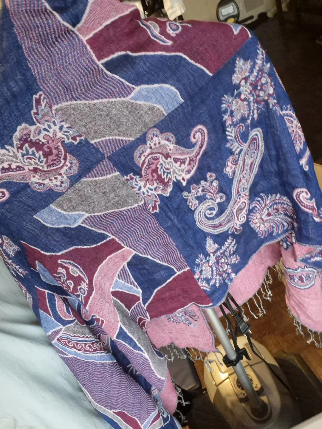 2 Oversized Assorted Shawls - photo 2