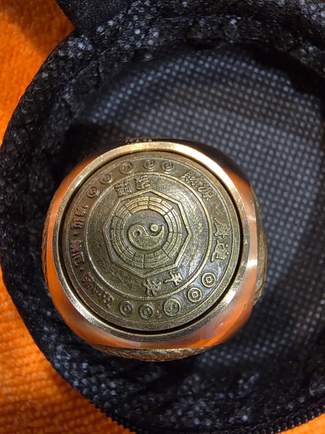 Metal Baoding Stress Ball spinner with Case.