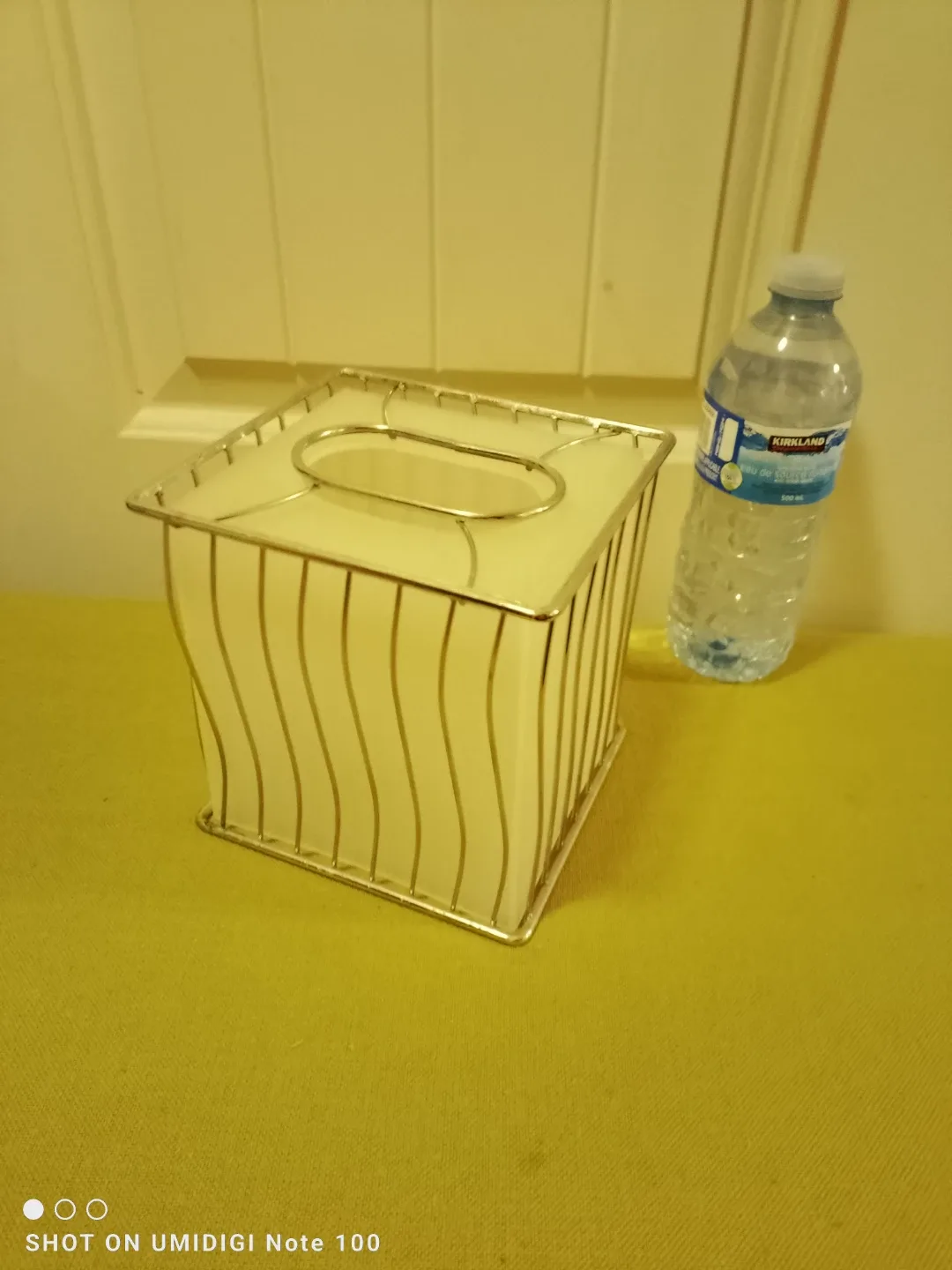 🤧 ➡️ Tissue Box Cover  w/ Metal Wire Design Frame 🤧