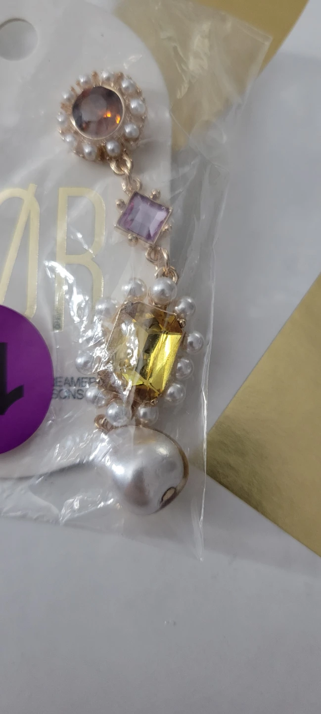 8 other reasons dangling earring - photo 4