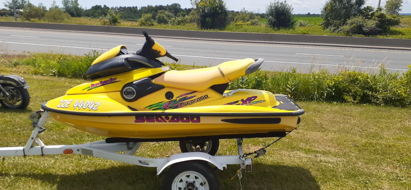 1997 Sea-Doo XP Jet Ski - Yellow image indicator(2)