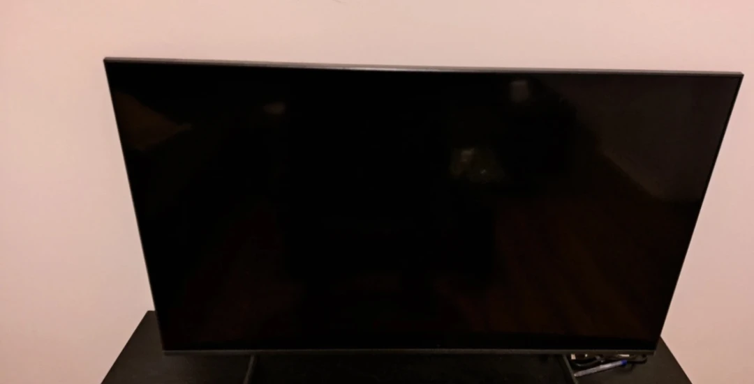 Samsung 43" Crystal UHD DU7100 Series Smart TV