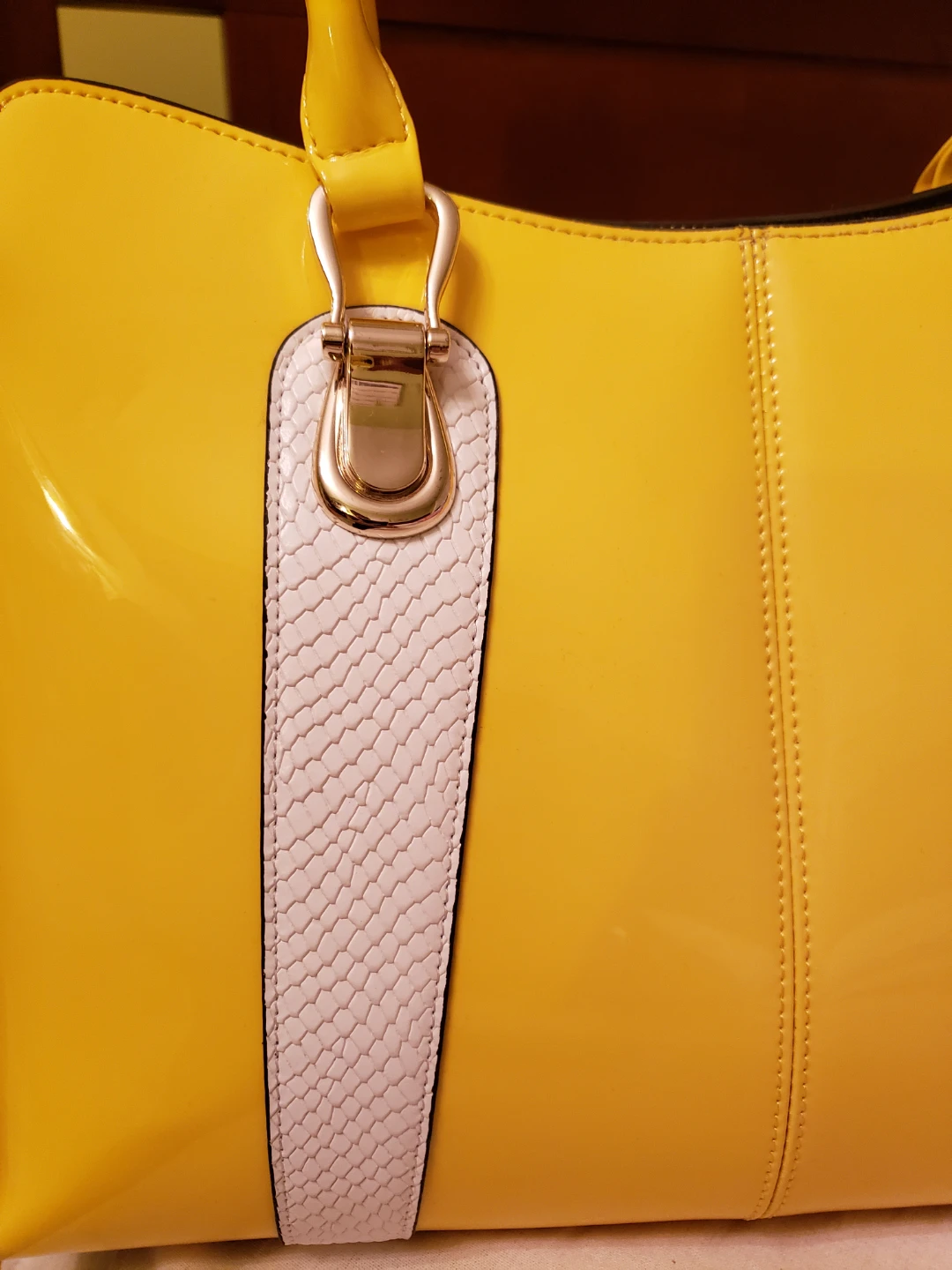 Bravo Beverly Hills Yellow Leather Handbag - photo 3