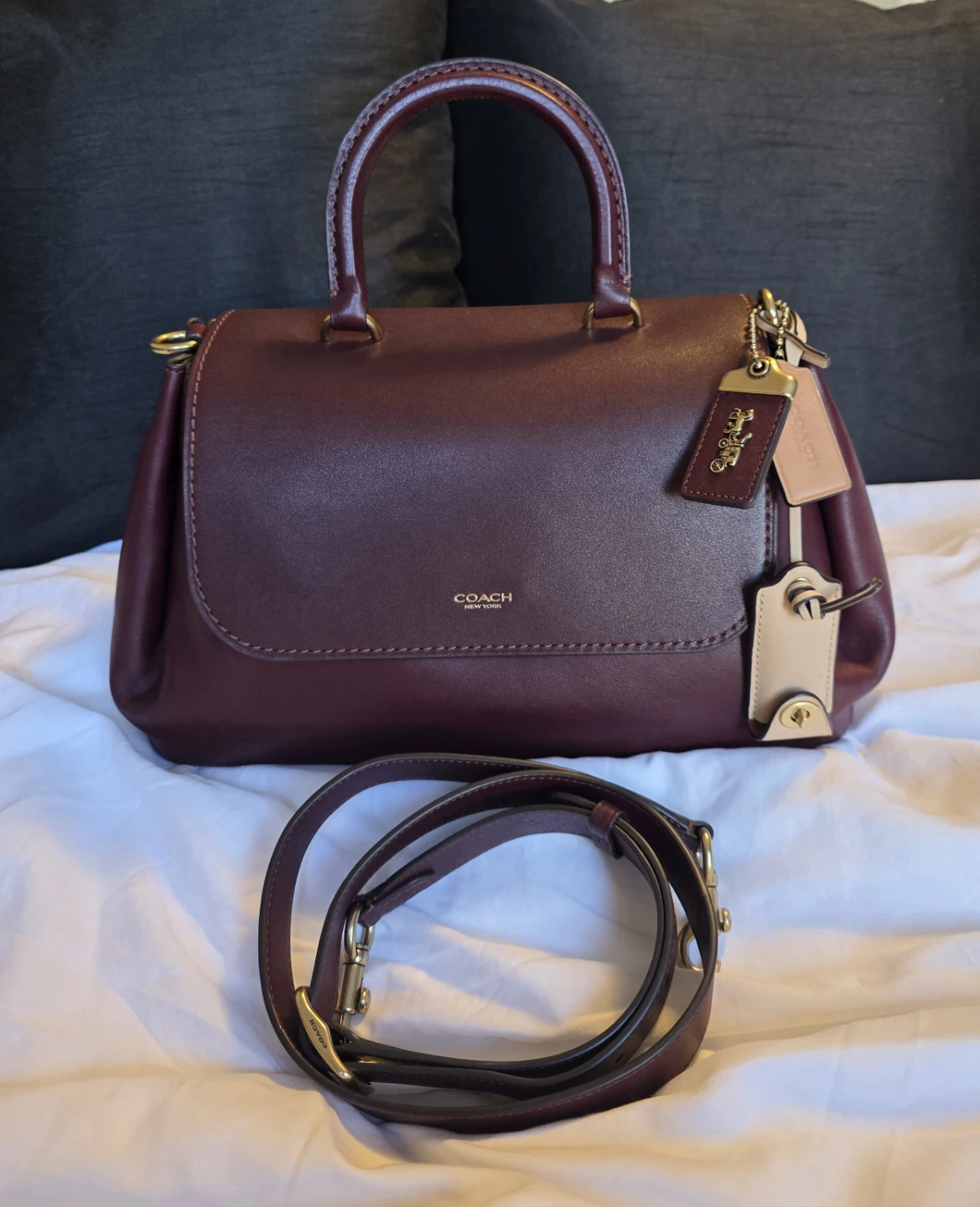 Coach Bag: Slouchy Rogue 1941