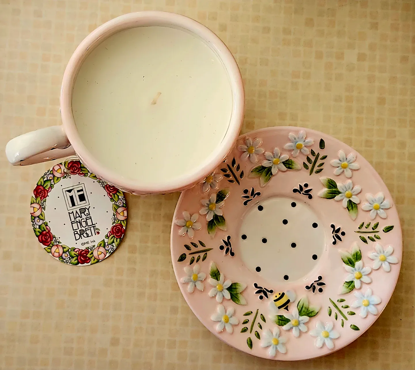 Mary Engelbreit 'Innocence Daisy' Mini Tea Cup & Saucer image indicator(3)