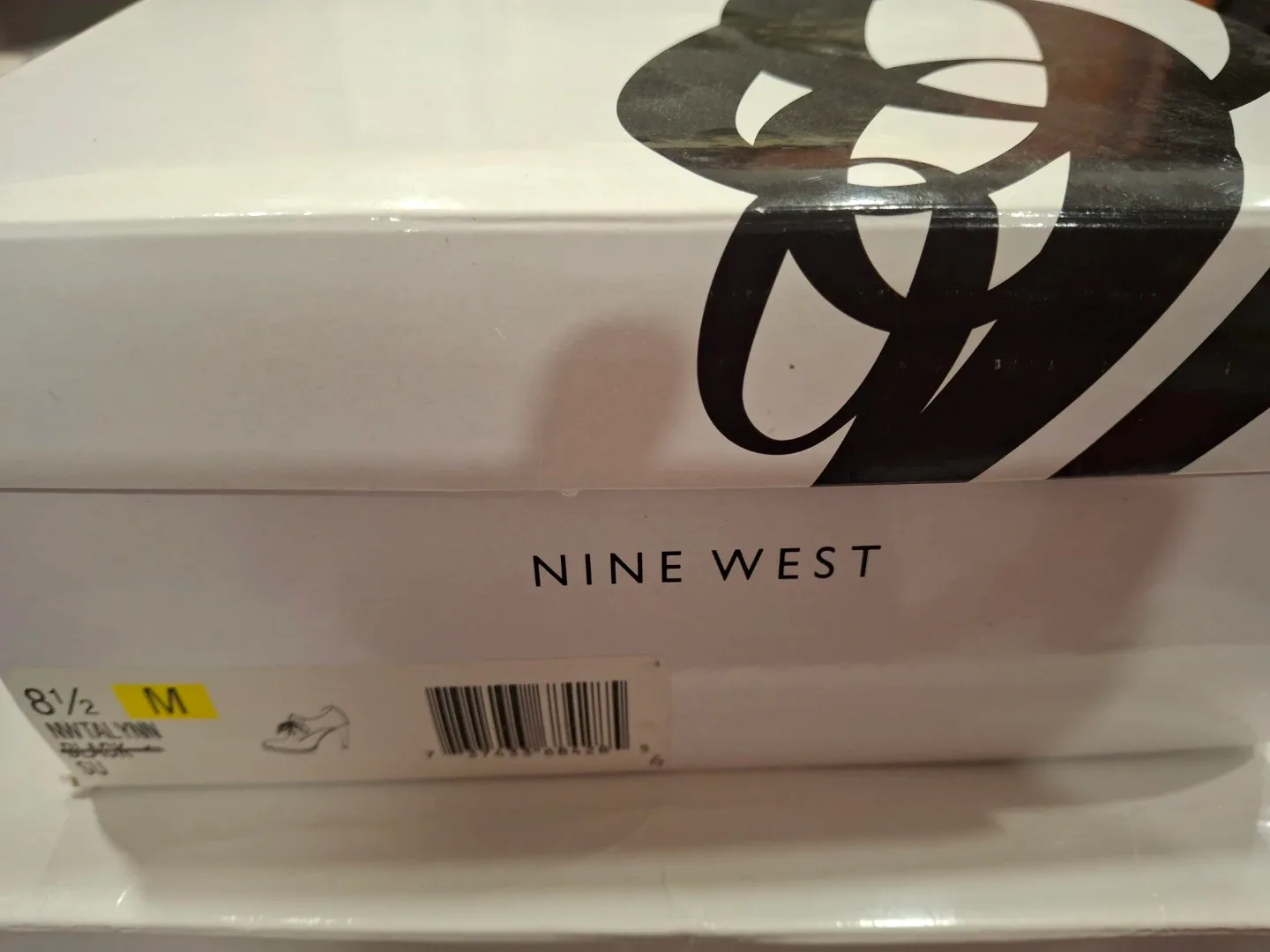 Nine West Black Suede Heeled Booties - Size 8.5 image indicator(5)