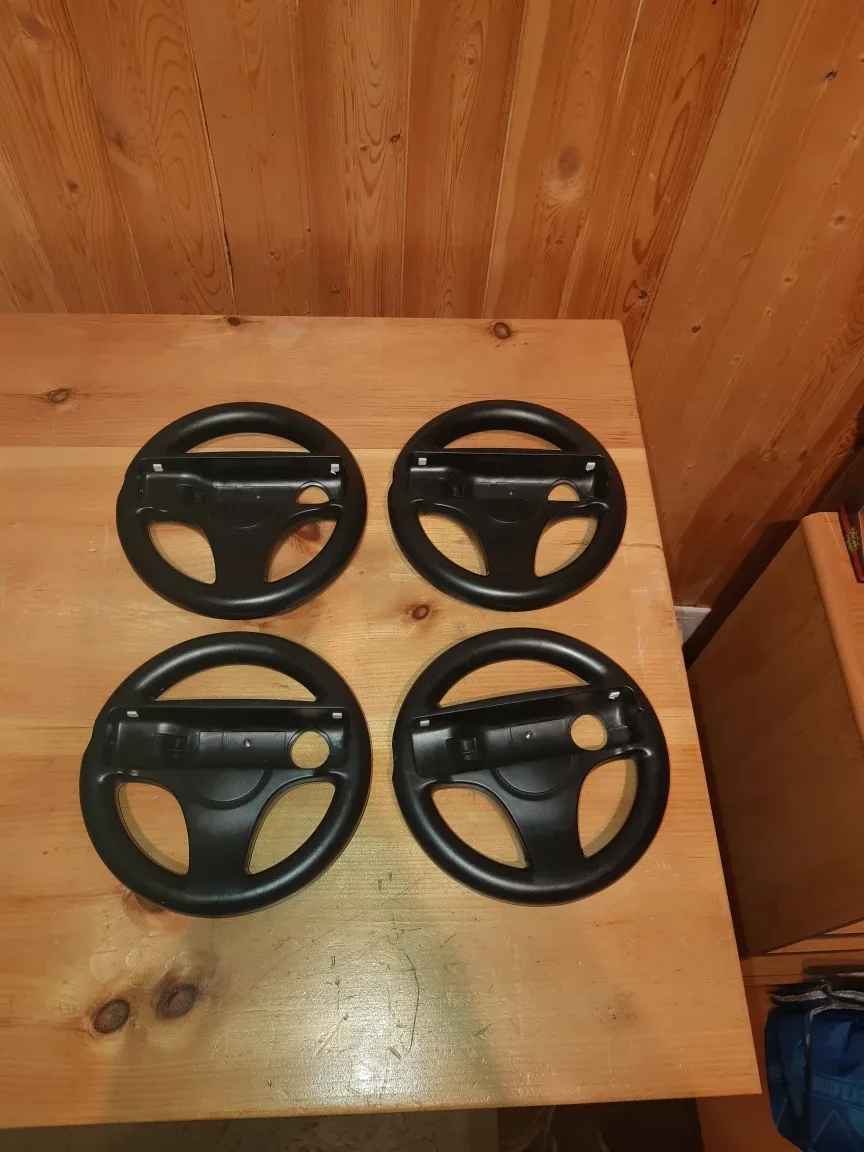 Wii/Gamecube Accessories image indicator(3)