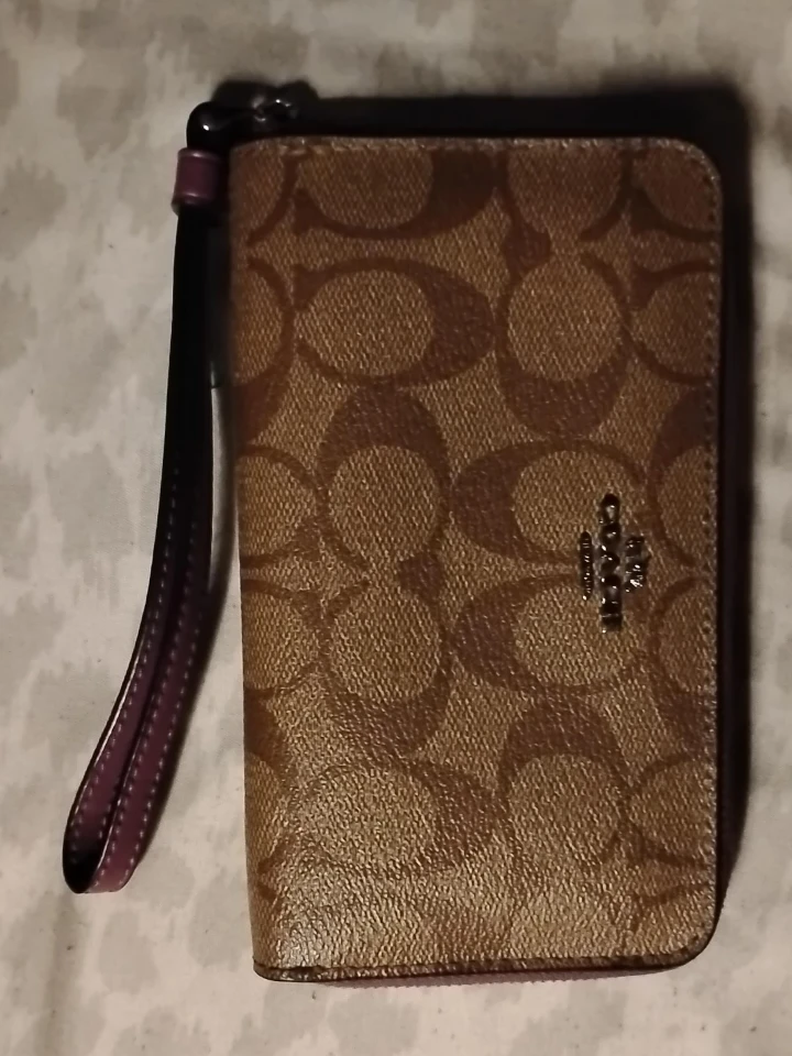 Coach Wristlet Wallet