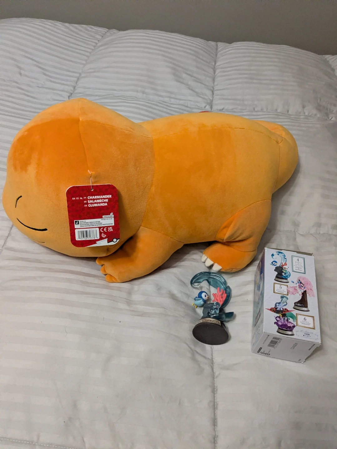 Charmander Plush & Piplup Figure - photo 2