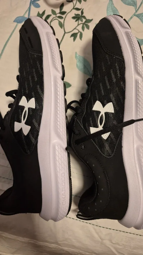 Under Armour Charged Assert 9 Black Sneakers image indicator(2)