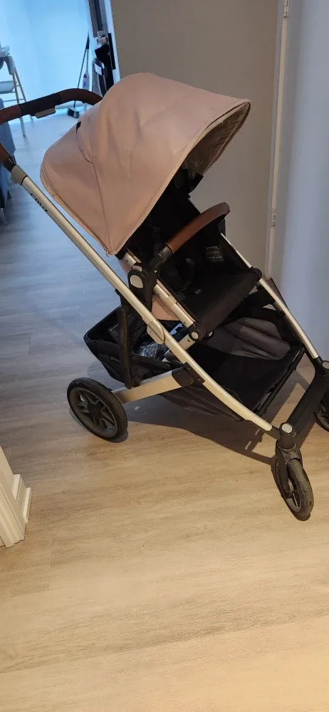 UPPAbaby Cruz Stroller - Gently Used