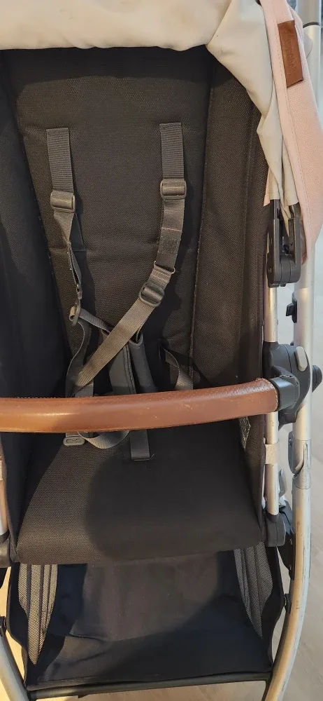 UPPAbaby Cruz Stroller - Gently Used image indicator(3)