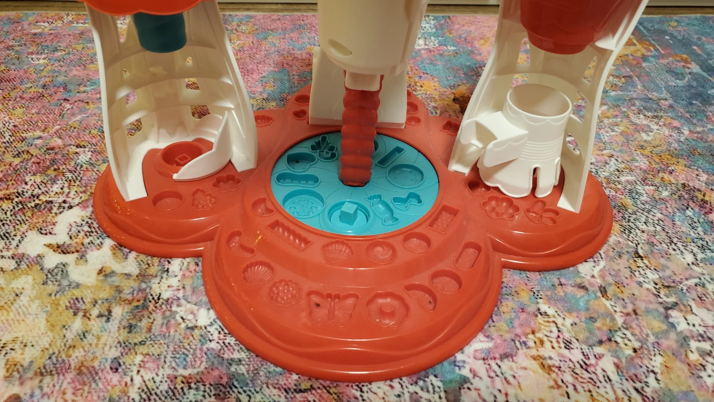 Play-Doh Kitchen Creations Ultimate Ice Cream Maker - photo 2