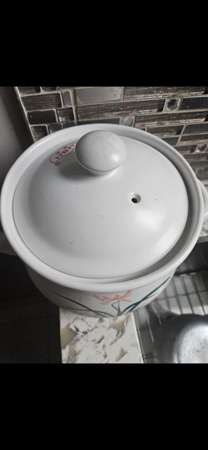 Ceramic Casserole Pot image indicator(2)