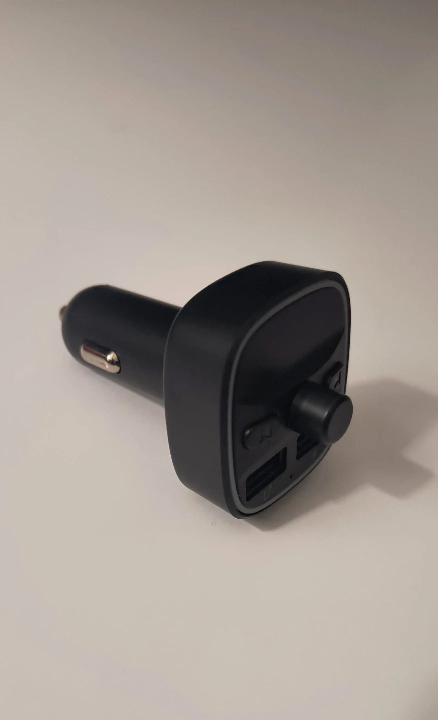 Car Bluetooth FM Transmitter (T25) - photo 2