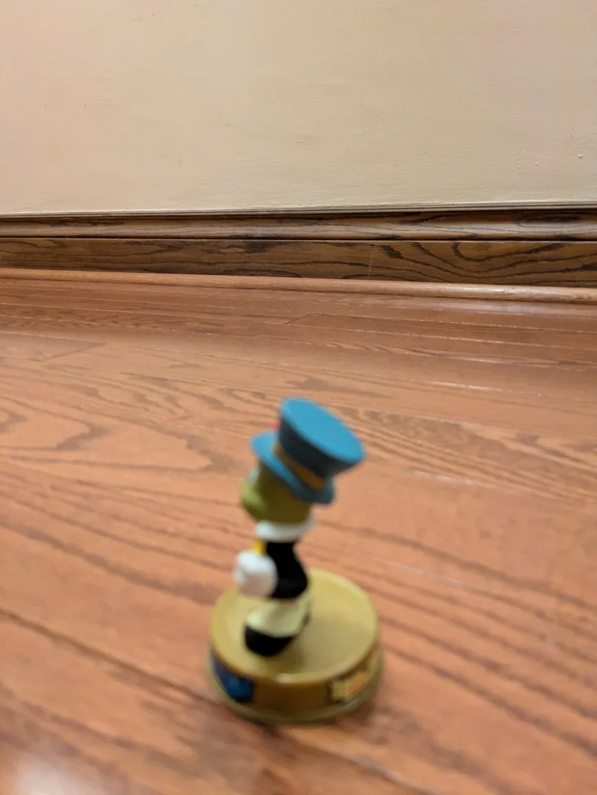 Disney 1940 Jiminy Cricket Figurine # cleanout image indicator(2)