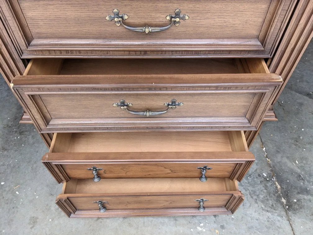 5 Drawer Tallboy Dresser By Kroehler image indicator(6)