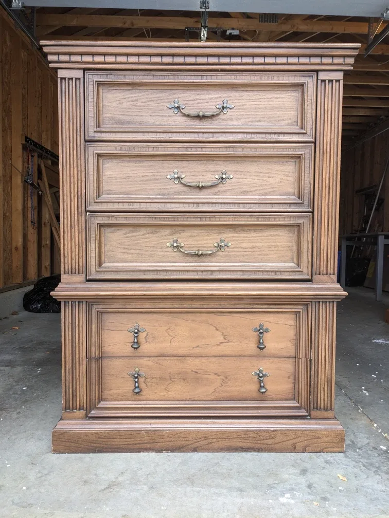 5 Drawer Tallboy Dresser By Kroehler image indicator(10)