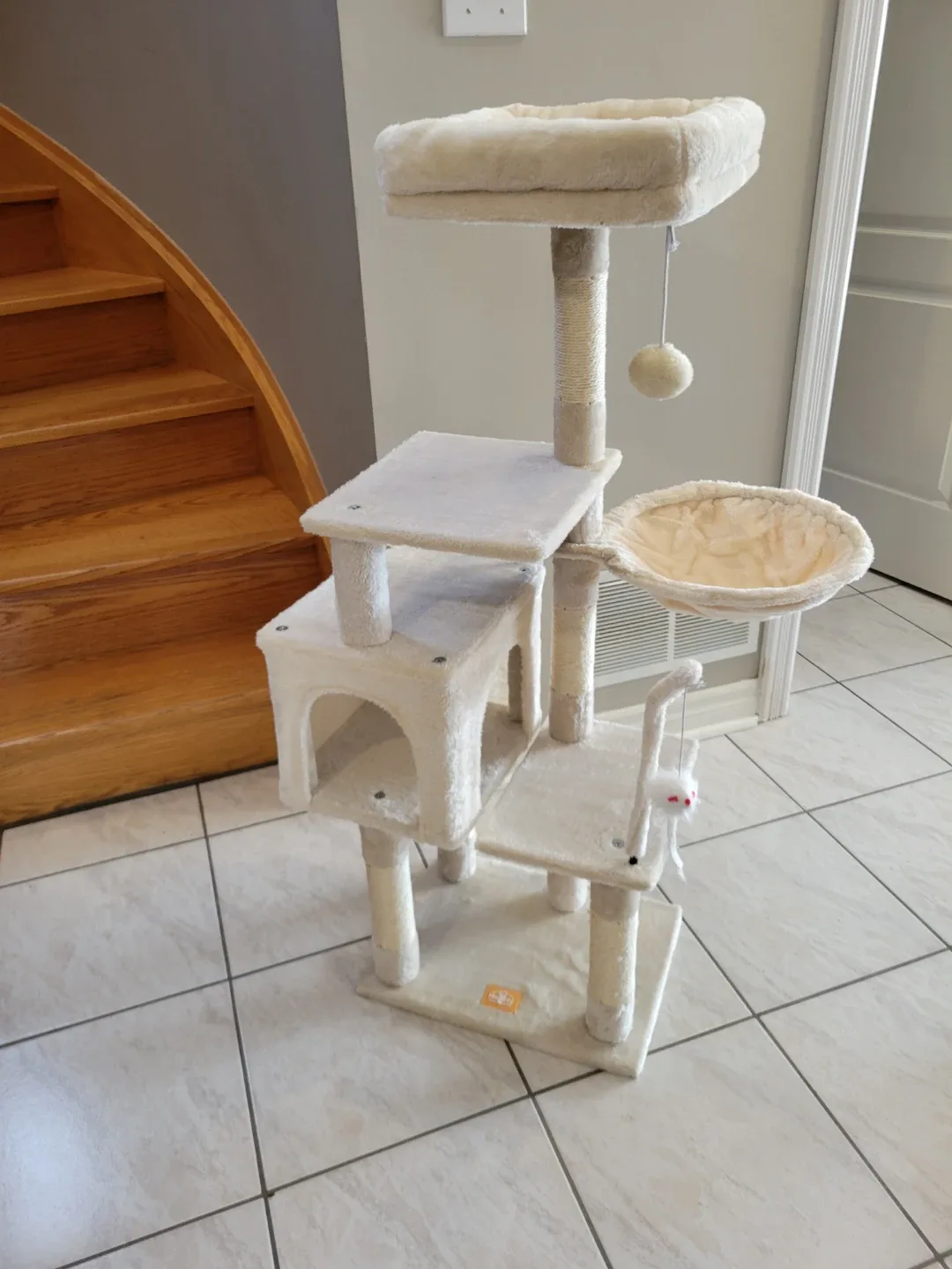 Heybly Cat Tree brand new image indicator(5)