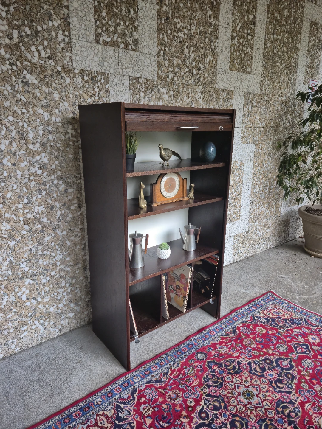 Retro Tambour Door Wooden Bookshelf / Record Stand - photo 3