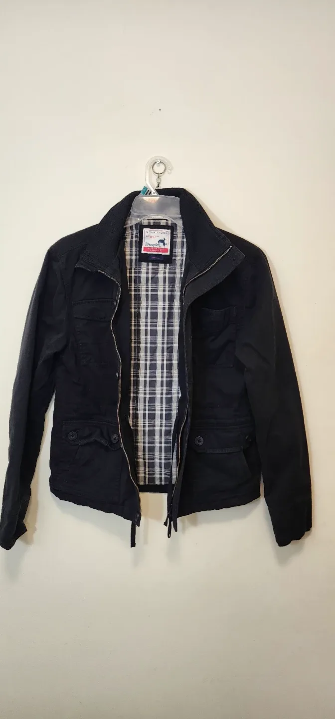 Wrangler Authentic Denim Jacket - Size Small ( Movingout Sale)