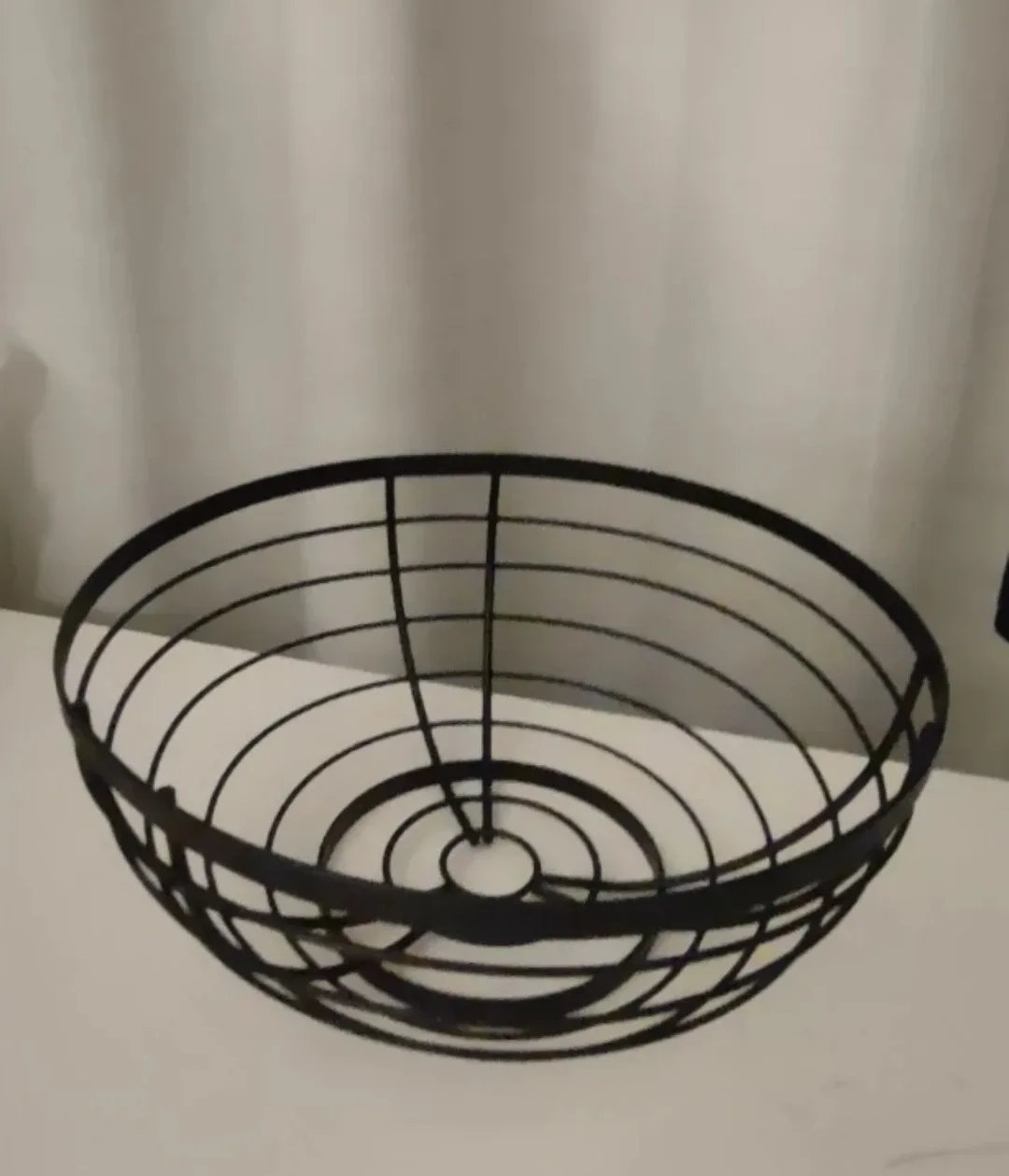 Wire Fruit Metal Basket W. 11inches # Cleanout
