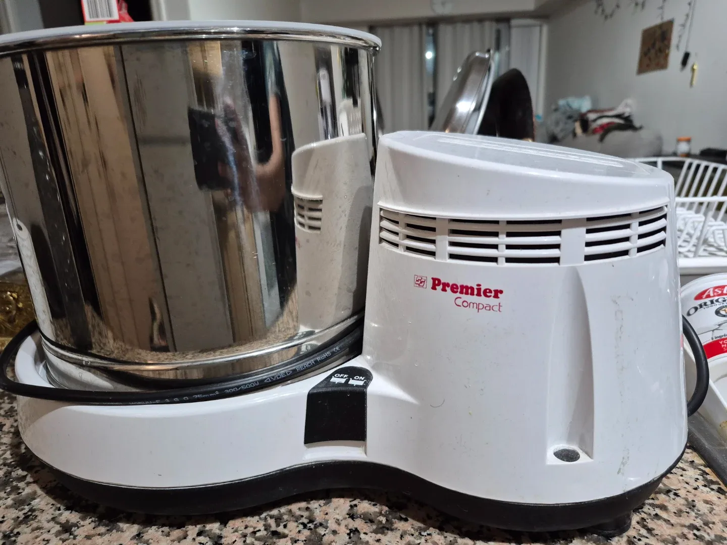 Premier Compact Wet Grinder image indicator(2)