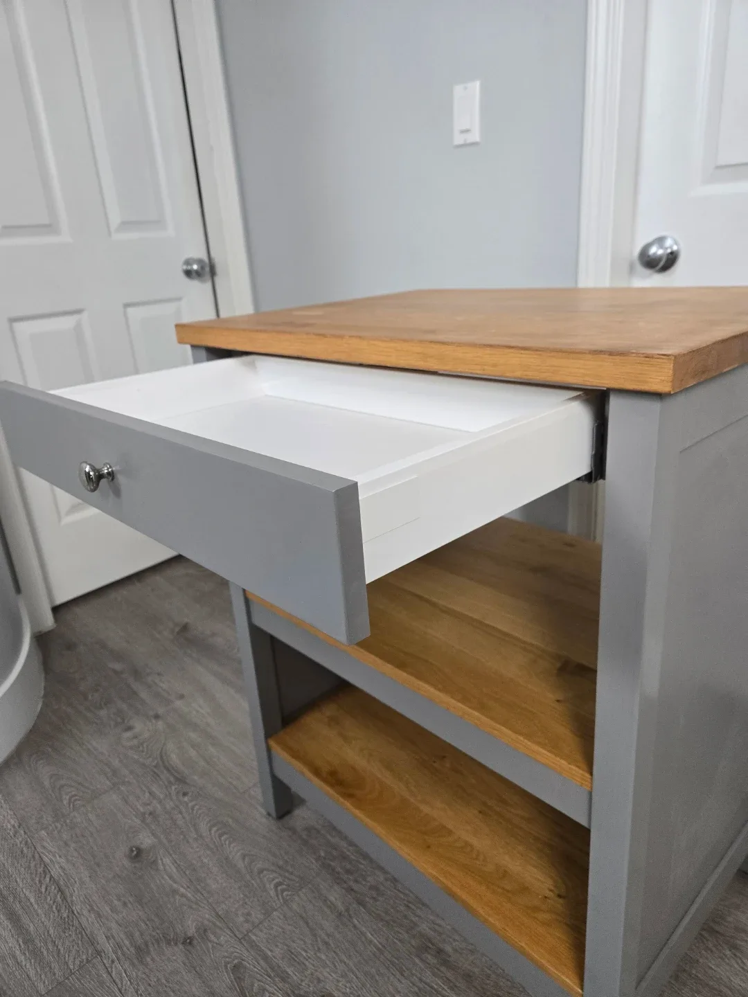 Excellent conditon ikea tornviken kitchen island butcher block. image indicator(5)