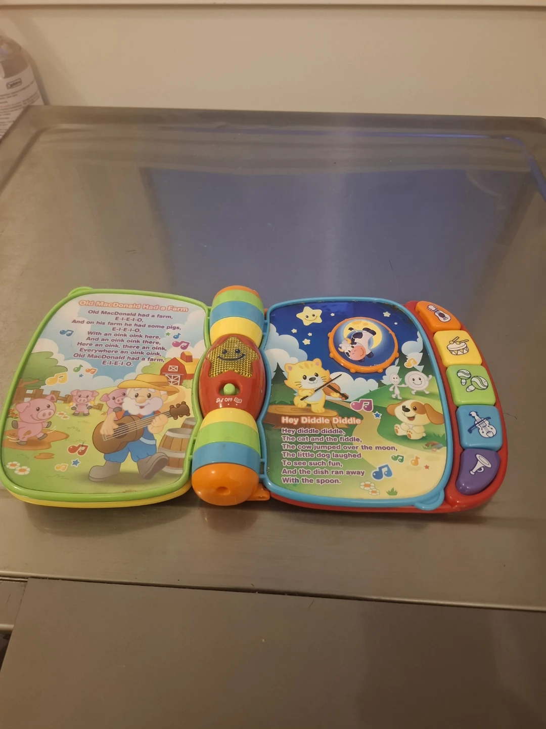 VTech Musical Rhymes Book - photo 3