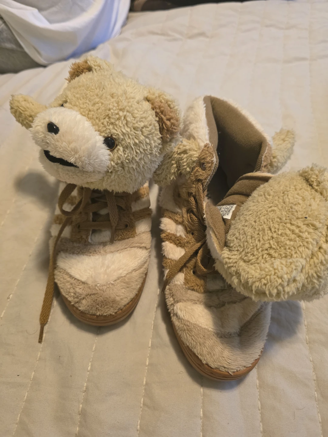 Adidas Jeremy Scott Teddy Bear Shoes - US 7 - photo 2