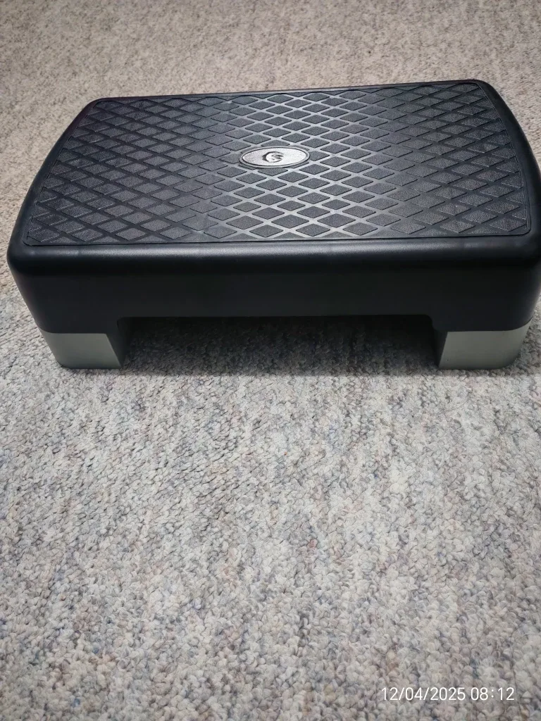 The Step Original Aerobic Platform - Black image indicator(2)