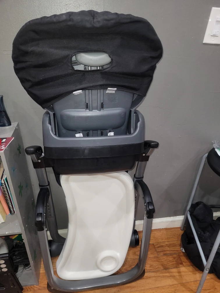 Graco High Chair - Adjustable Height