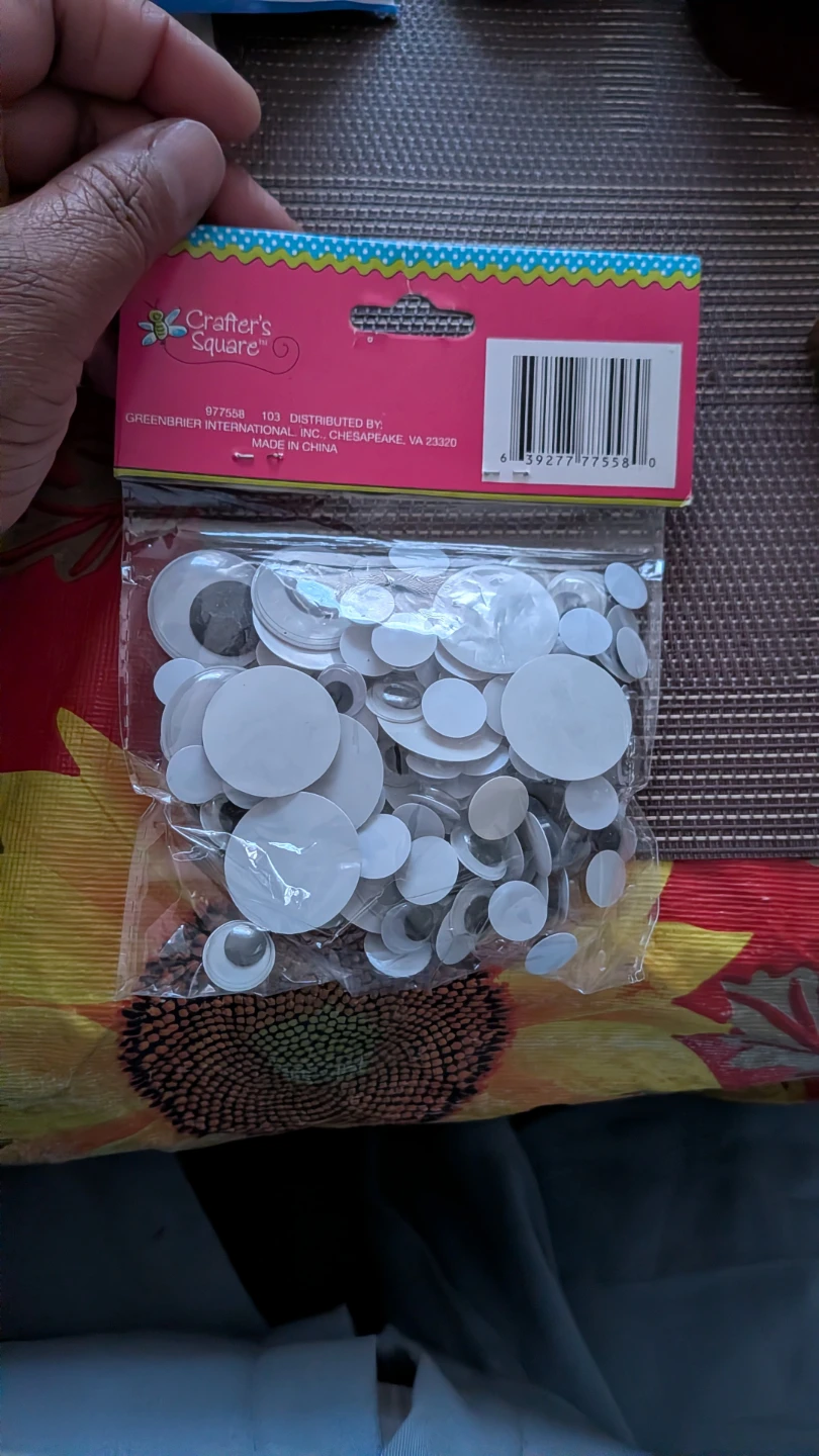 Crafter's Square Google Eyes - 125 Count - photo 2