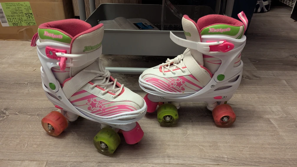 XinoSports Adjustable Roller Skates - White & Pink - photo 2
