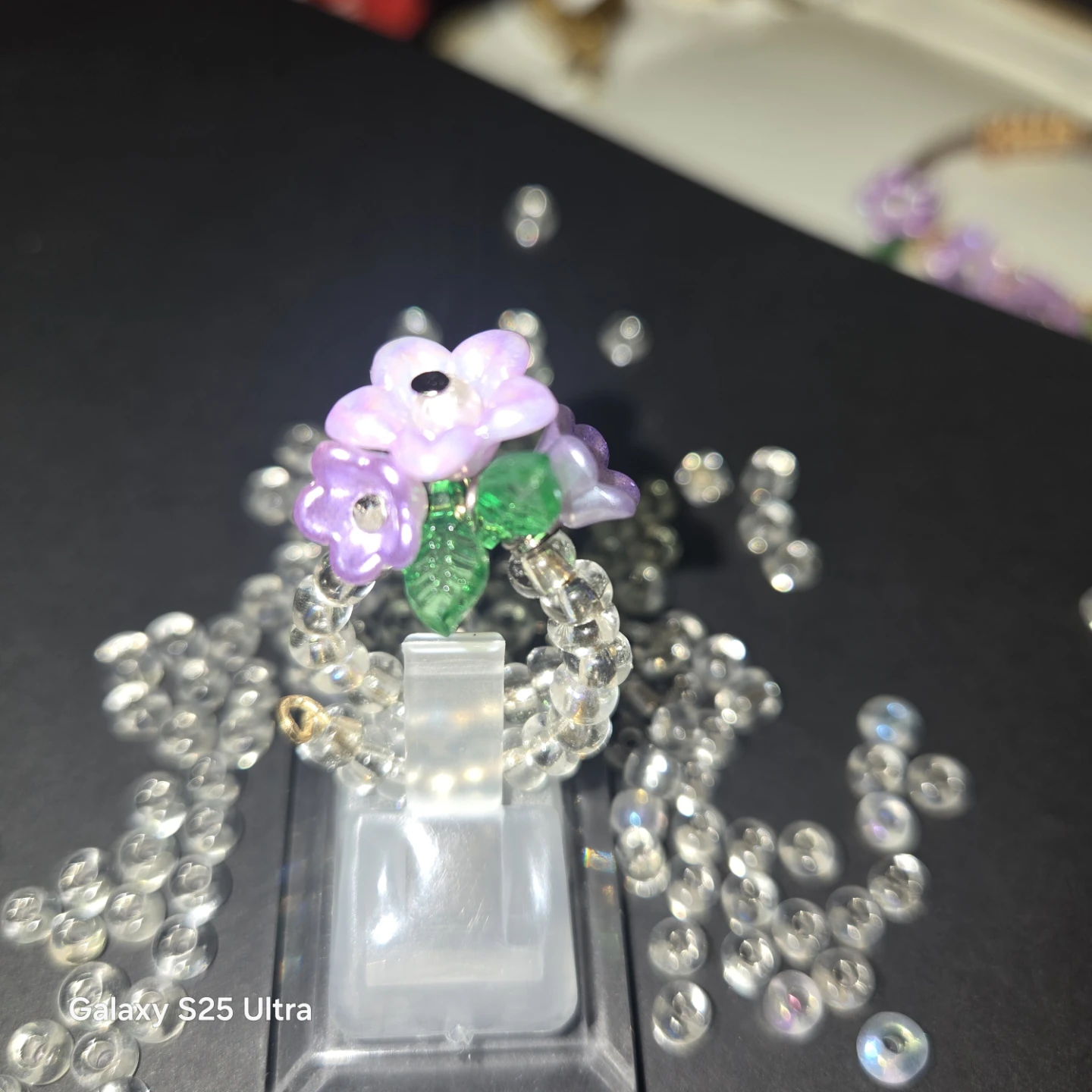 Handmade Floral Beaded Ring - photo 3